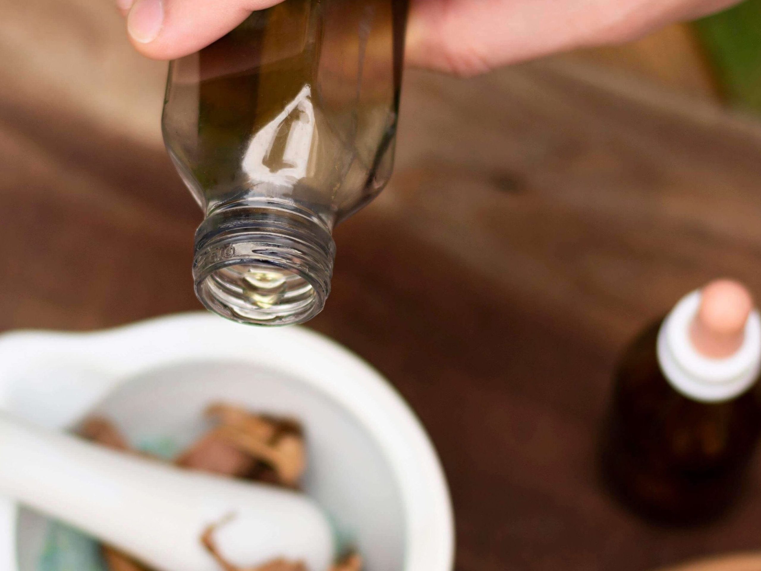 DIY Recipes Using Essential Oils For Mold Cleansing- Homemade Recipes