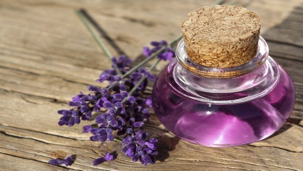 How To Use Lavender Oil For Pimples?