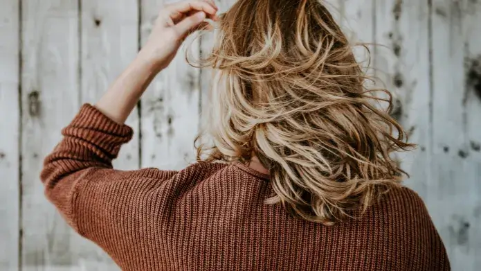 Castor Oil For Frizzy Hair