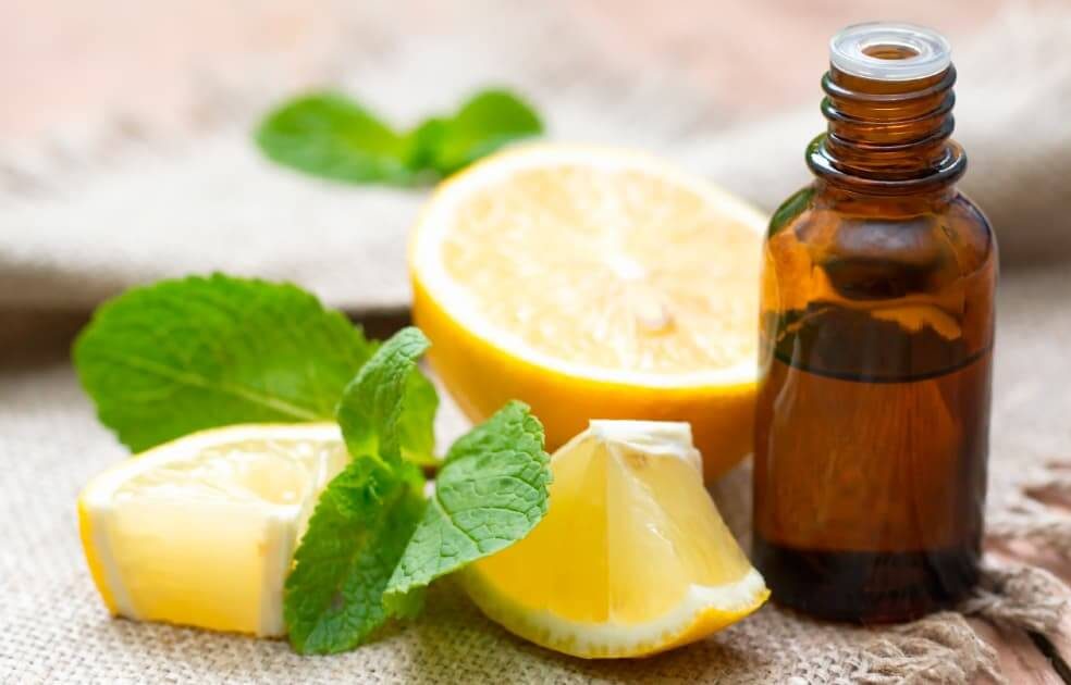 Lemon Essential Oil For Brain Fog