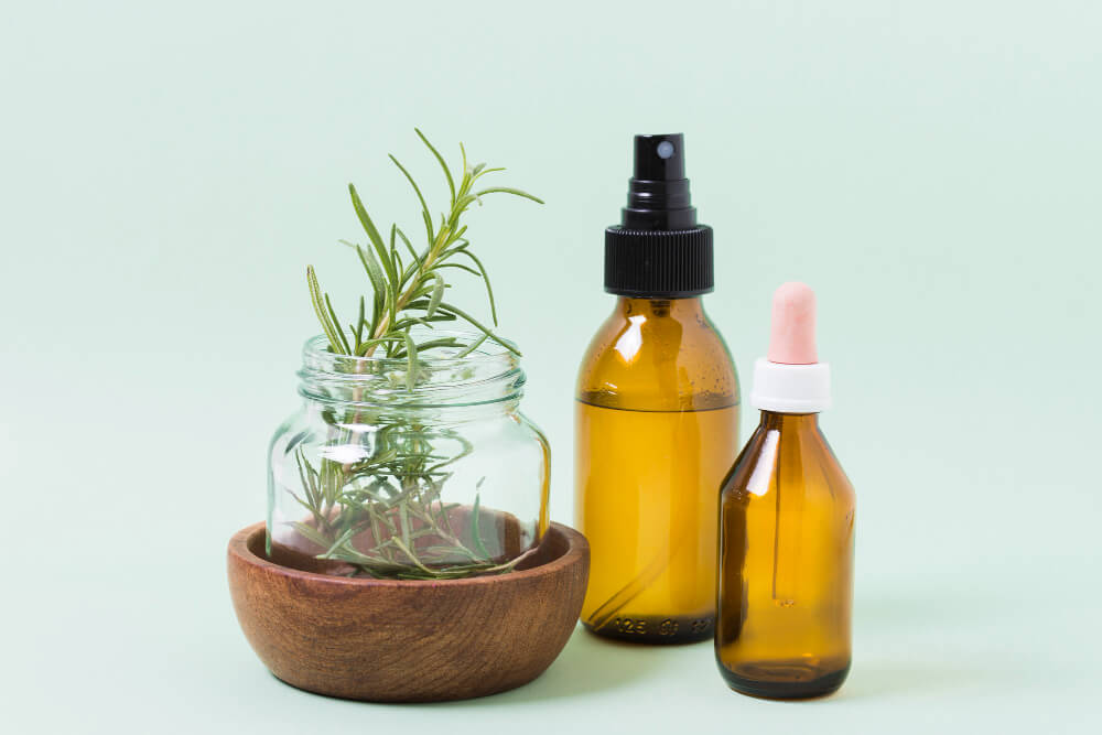 Thyme Oil vs Conventional Mold Cleaners